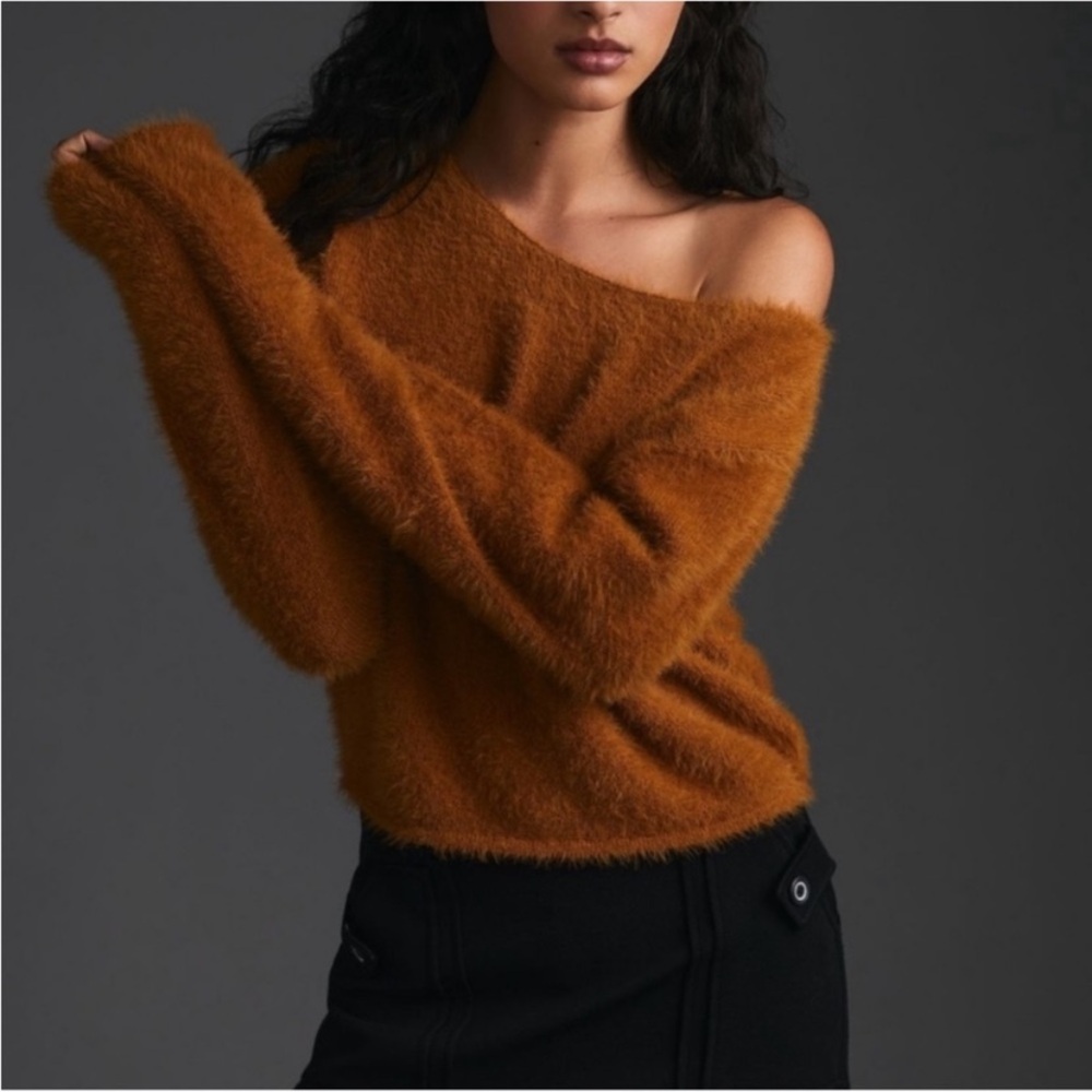 Anthropologie Pilcro Cozy Off-Shoulder Eyelash Sweater in Warm Rust